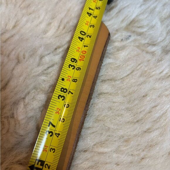 Fossil Light Brown Leather Belt with Gold Buckle - Picture 3 of 6